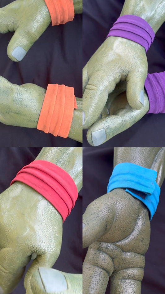 Set of Arms with 4 Coloured Wrist Bands